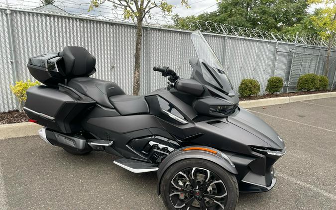 2023 Can-Am Spyder RT Review [Celebrating 2023 IFRD]