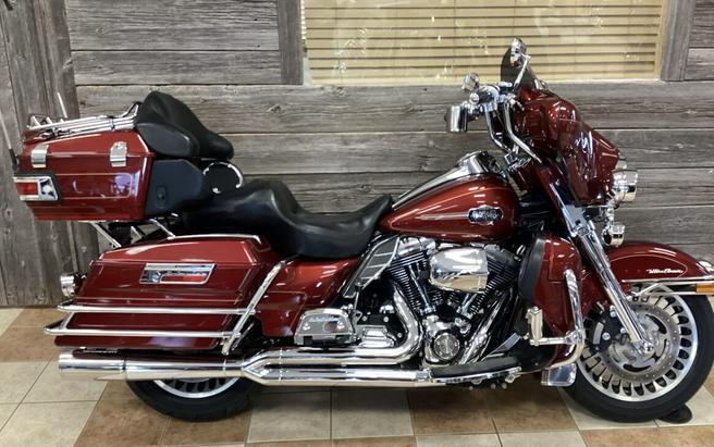 2009 Harley-Davidson® Electra Glide® Ultra Classic® Red Hot Sunglo