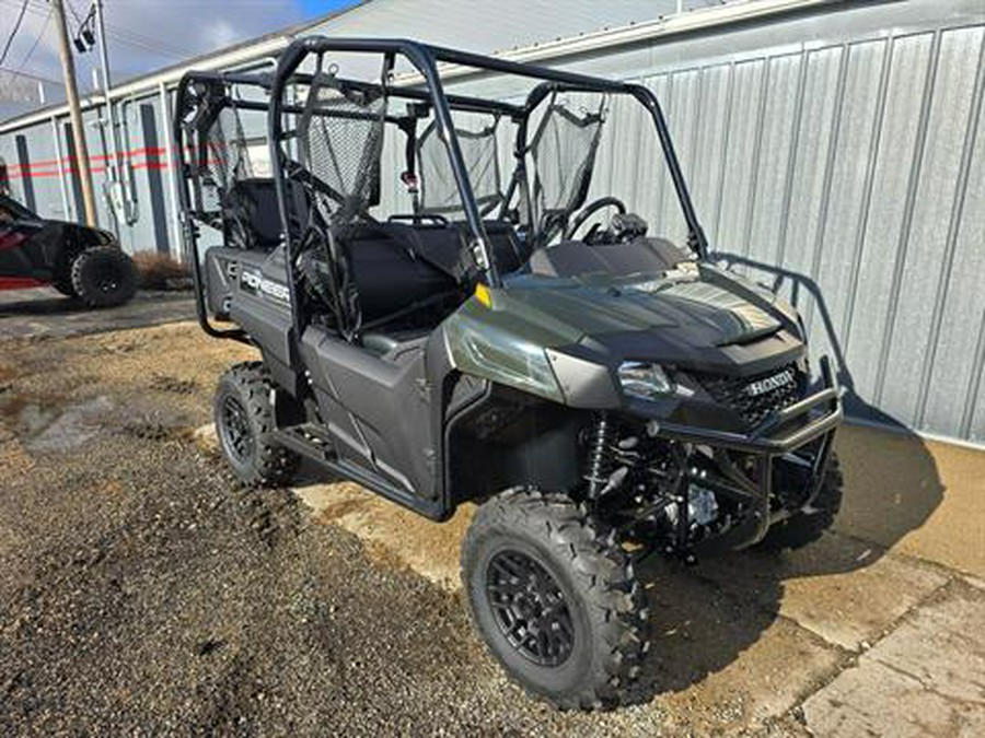2026 Honda Pioneer 700-4 Deluxe
