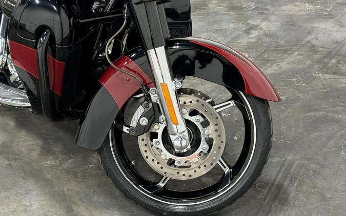 2017 HARLEY DAVIDSON STREET GLIDE CVO