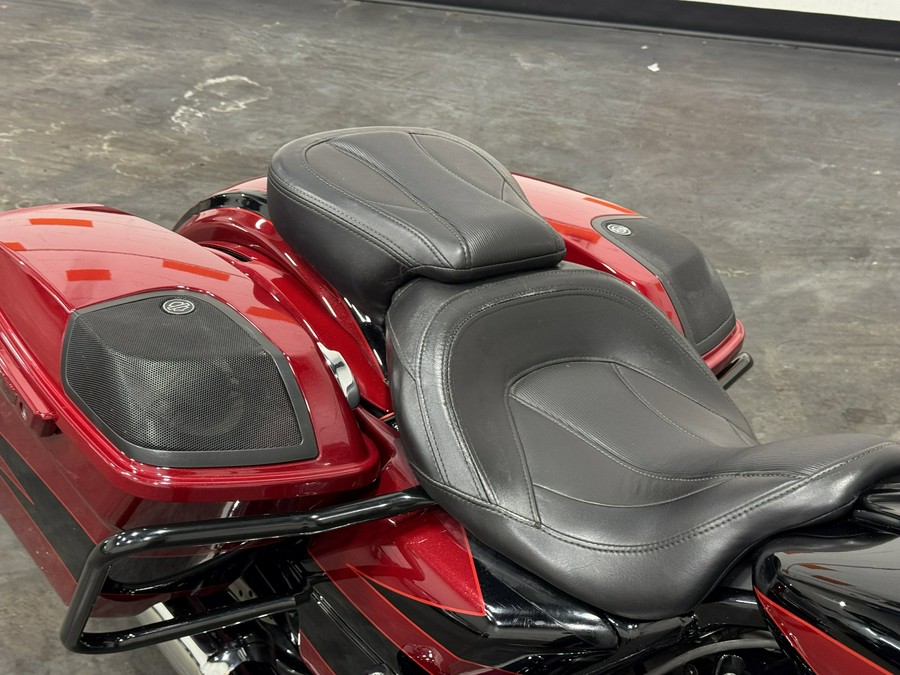 2017 HARLEY DAVIDSON STREET GLIDE CVO