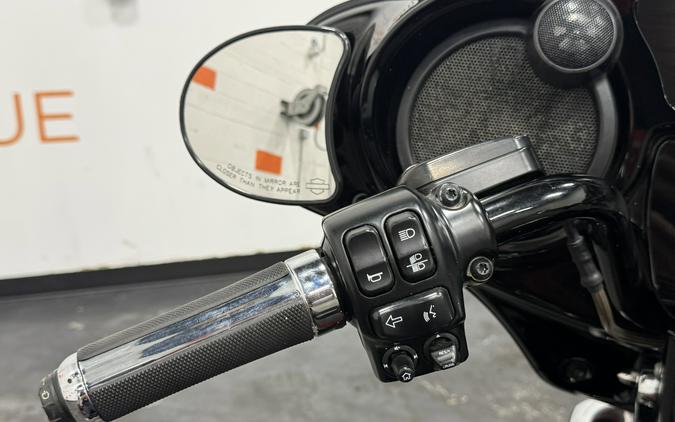 2017 HARLEY DAVIDSON STREET GLIDE CVO