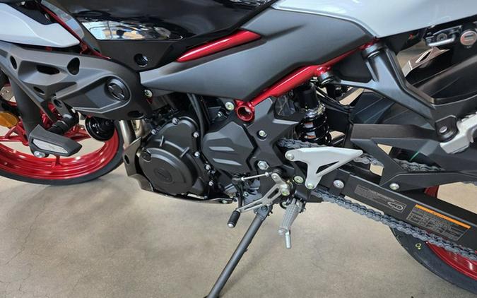 2026 Kawasaki Z500 SE ABS