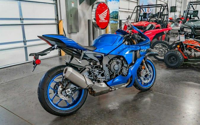 2026 Yamaha YZF R1