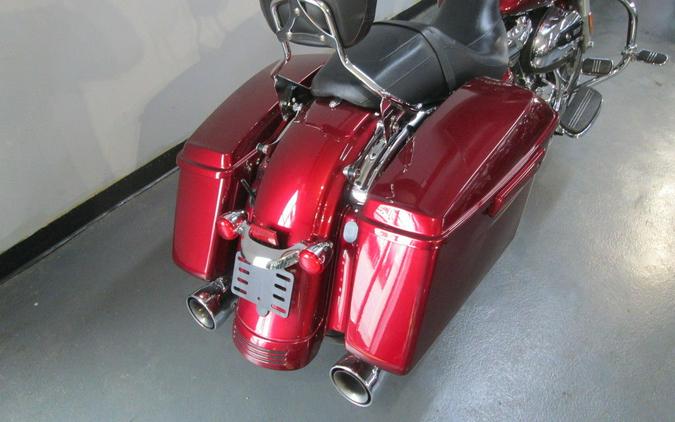 2017 Harley-Davidson® FLHXS - Street Glide® Special