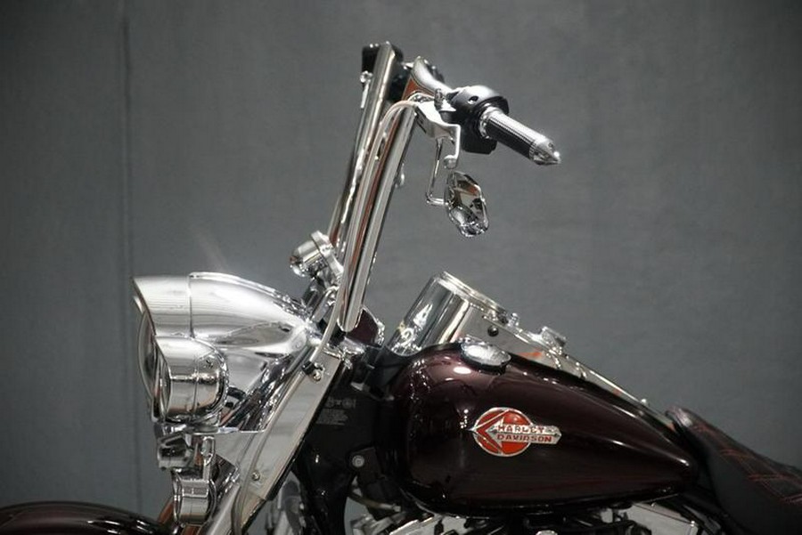 2006 Harley-Davidson® FLHRCI - Road King® Classic