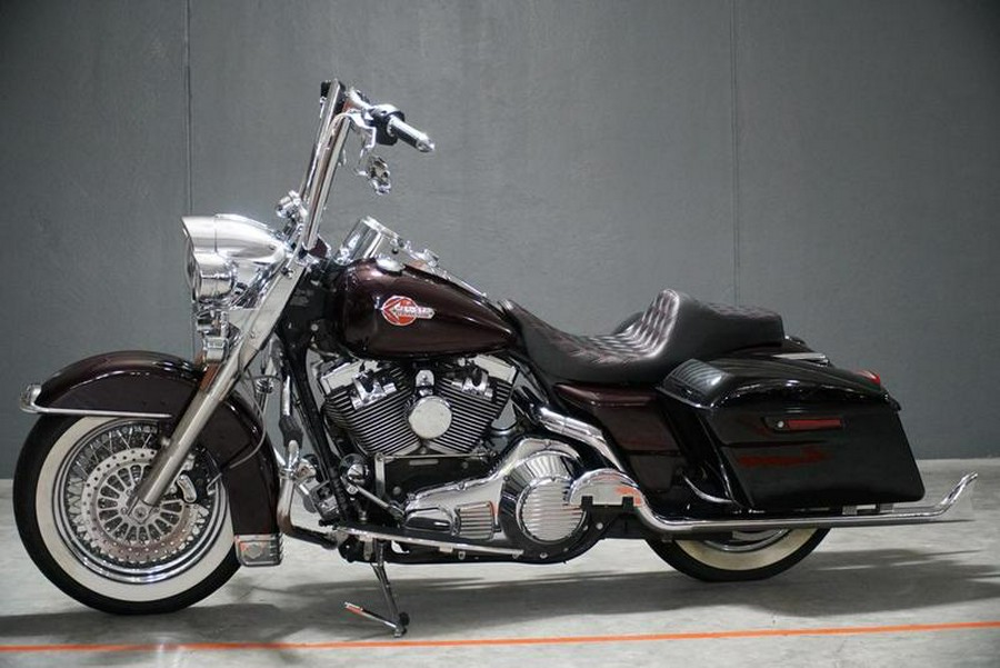 2006 Harley-Davidson® FLHRCI - Road King® Classic