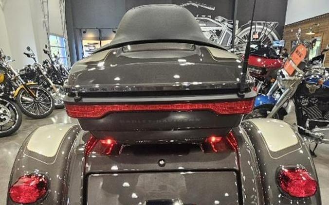 2023 Harley-Davidson® FLHTCUTG - Tri Glide® Ultra