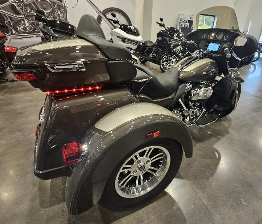 2023 Harley-Davidson® FLHTCUTG - Tri Glide® Ultra