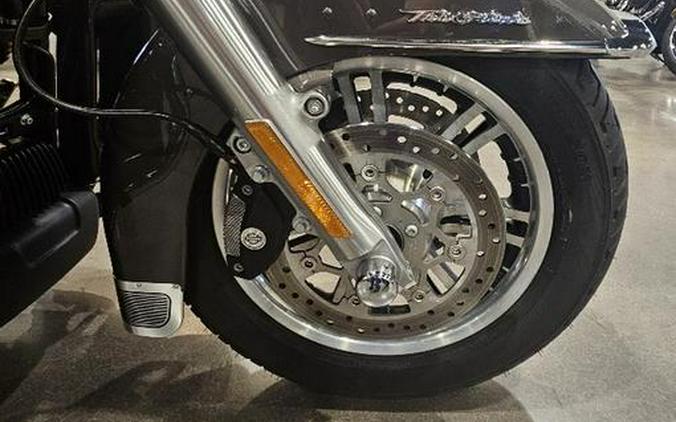 2023 Harley-Davidson® FLHTCUTG - Tri Glide® Ultra