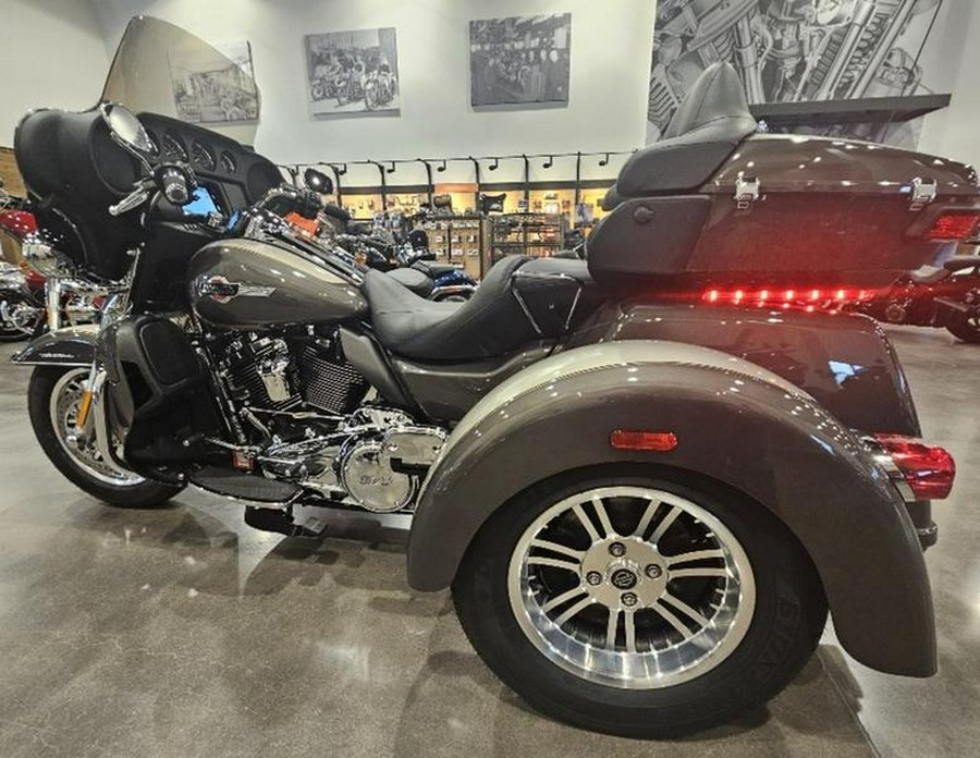 2023 Harley-Davidson® FLHTCUTG - Tri Glide® Ultra
