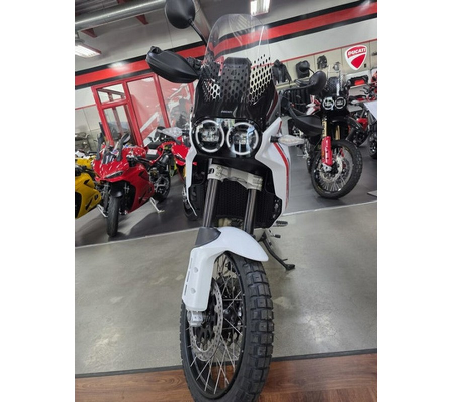 2026 Ducati DesertX Star White Silk