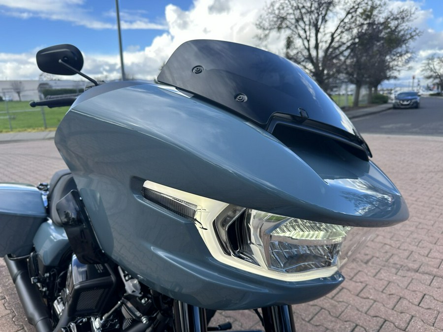 FLTRX 2024 Road Glide®