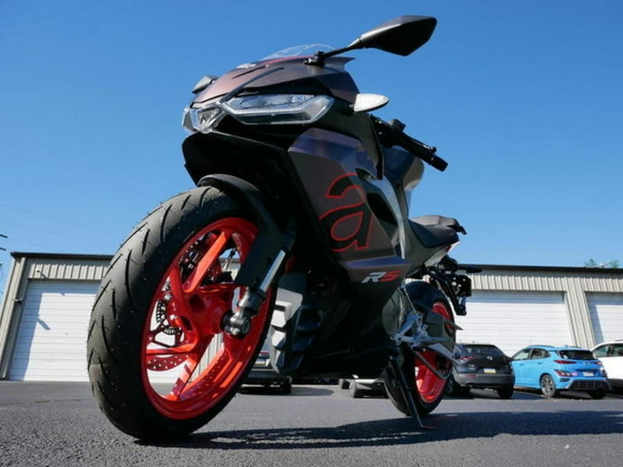 2025 Aprilia RS 457