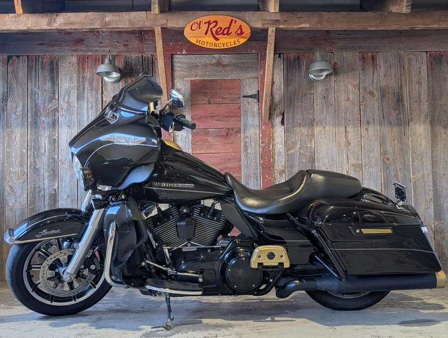 2015 Harley-Davidson® FLHTK - Ultra Limited