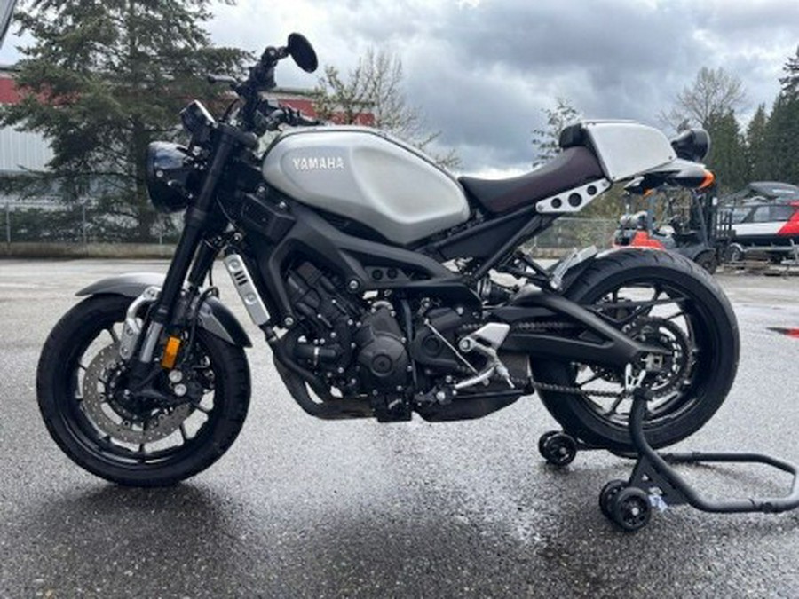 2016 Yamaha XSR900