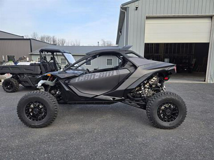 2024 Can-Am Maverick R X RS 999T DCT