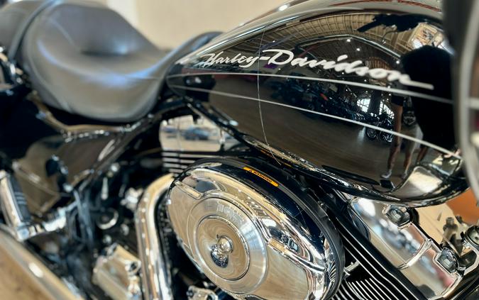 2013 Harley-Davidson Road Glide® Custom