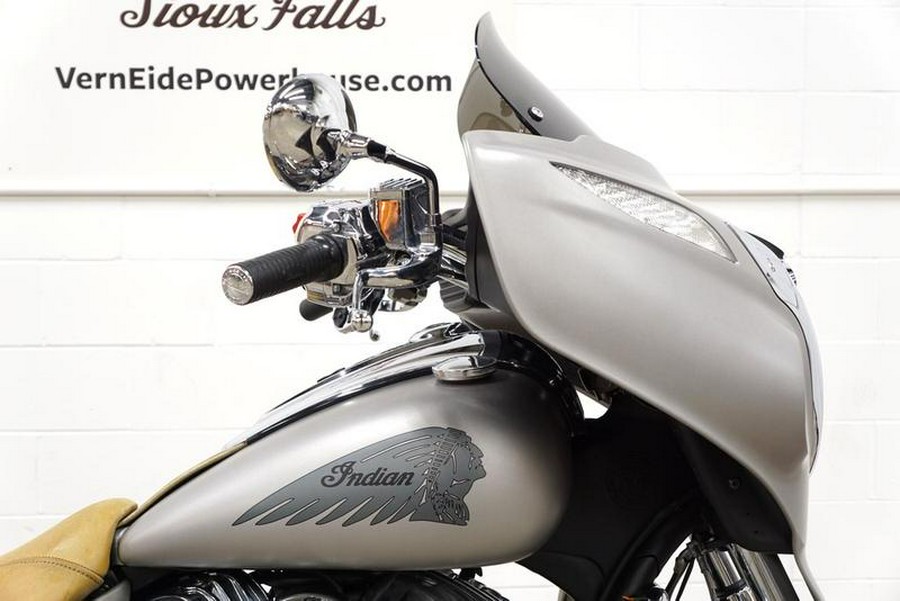 2016 Indian Motorcycle® Chieftain® Silver Smoke