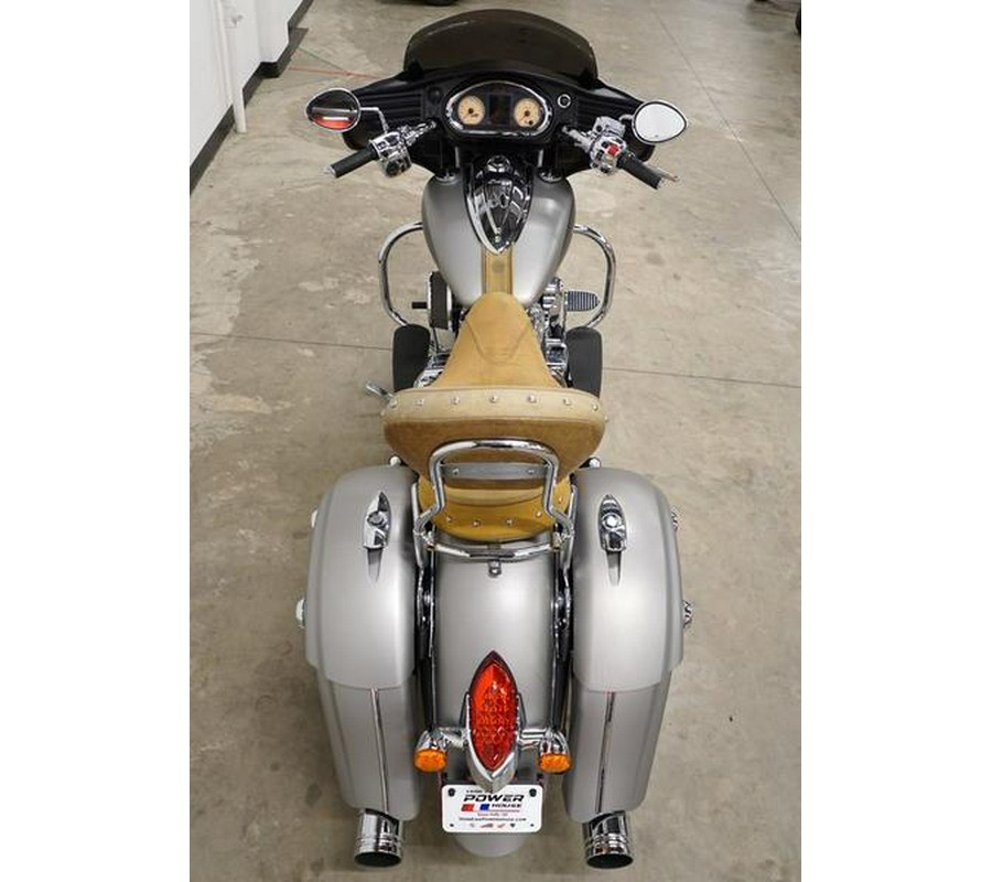 2016 Indian Motorcycle® Chieftain® Silver Smoke