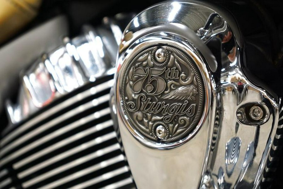 2016 Indian Motorcycle® Chieftain® Silver Smoke