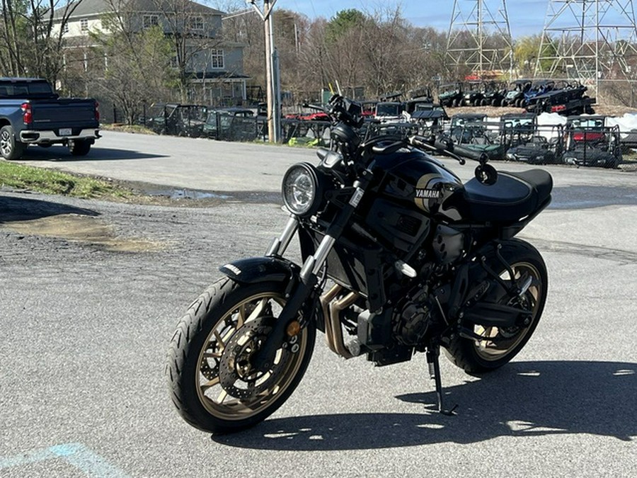 2025 Yamaha XSR 700