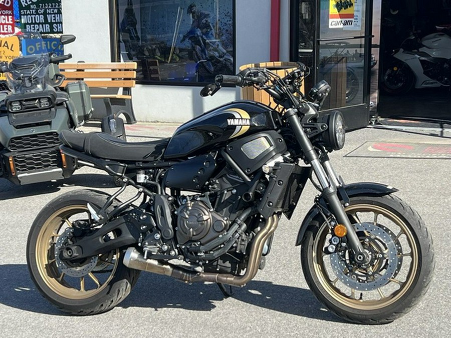 2025 Yamaha XSR 700