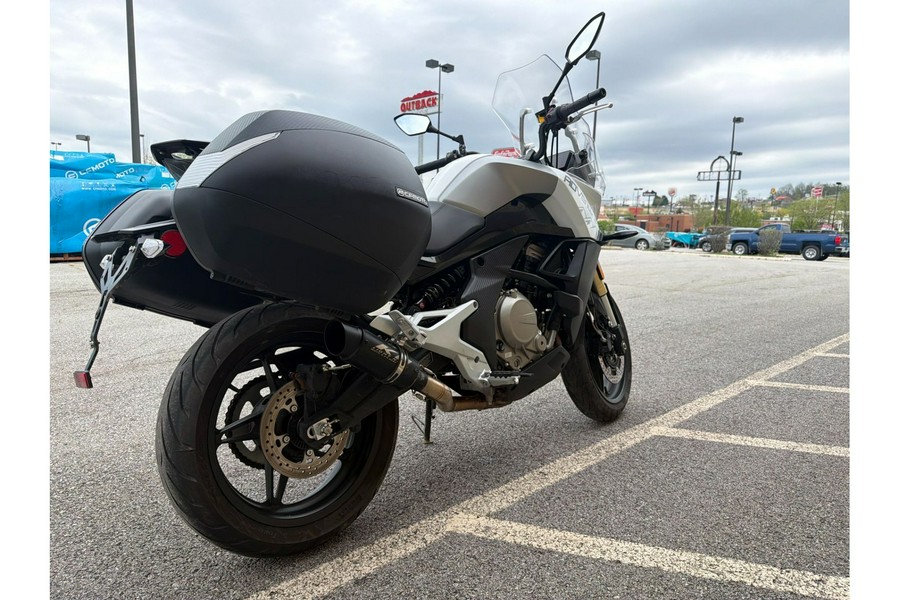 2022 650 Adventura - CFMOTO