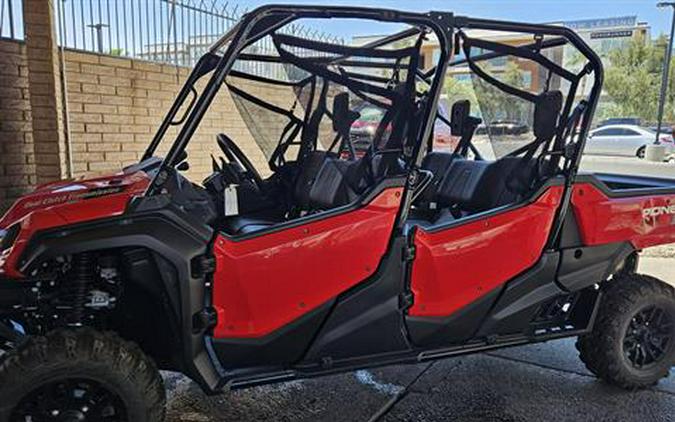 2023 Honda Pioneer 1000-6 Deluxe Crew