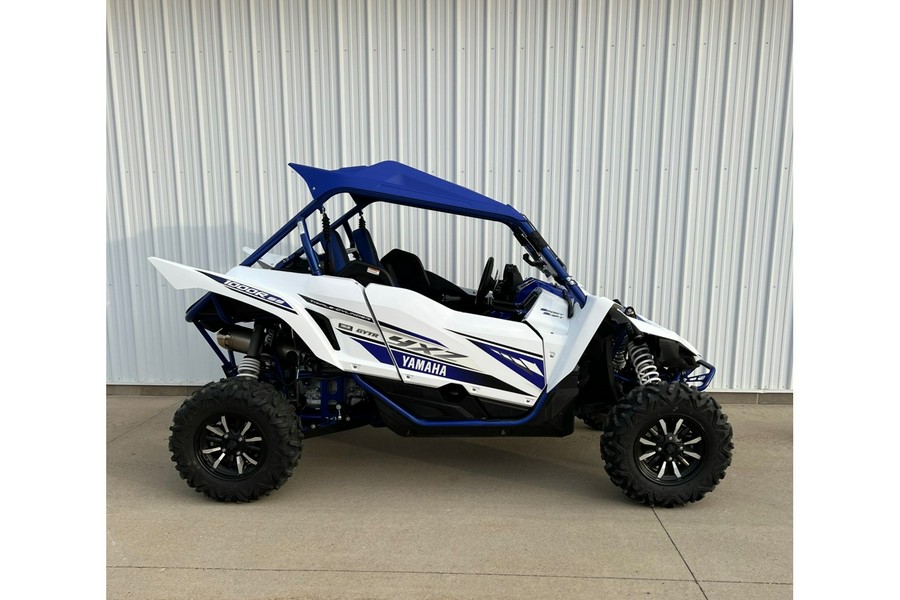 2017 Yamaha YXZ1000R SS - Team Yamaha Blue