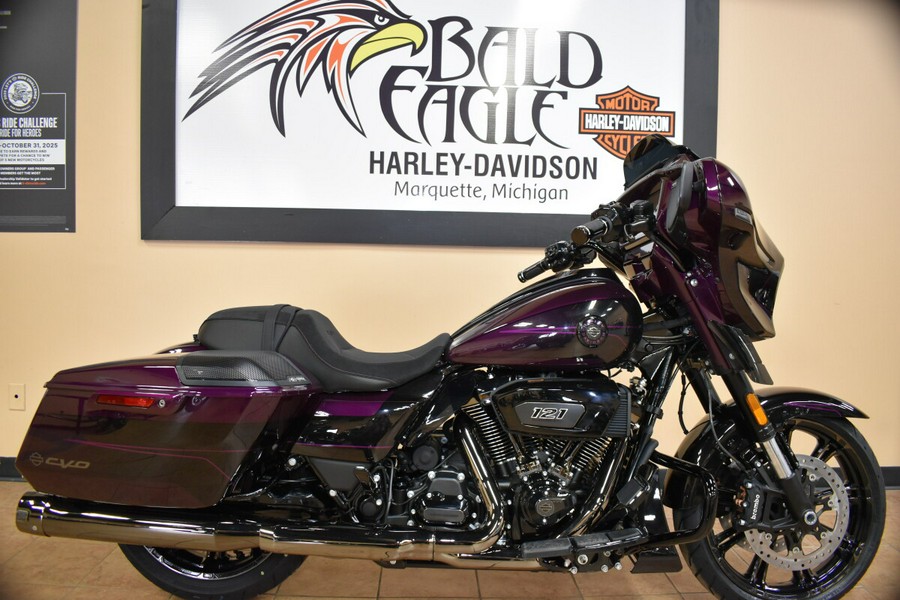 FLHXSE 2025 CVO™ Street Glide®