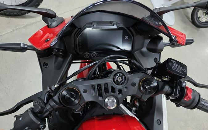 2026 Yamaha YZF R3 70Th Anniversary Edition