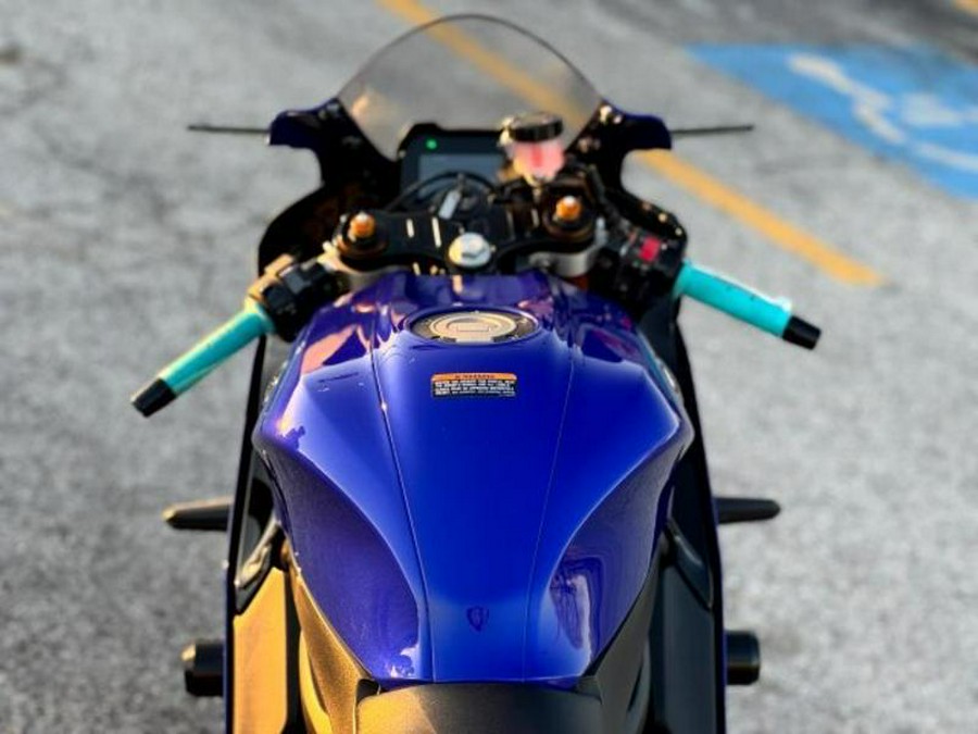 2025 Yamaha YZF-R7