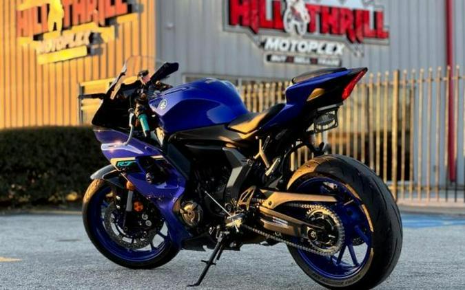 2025 Yamaha YZF-R7