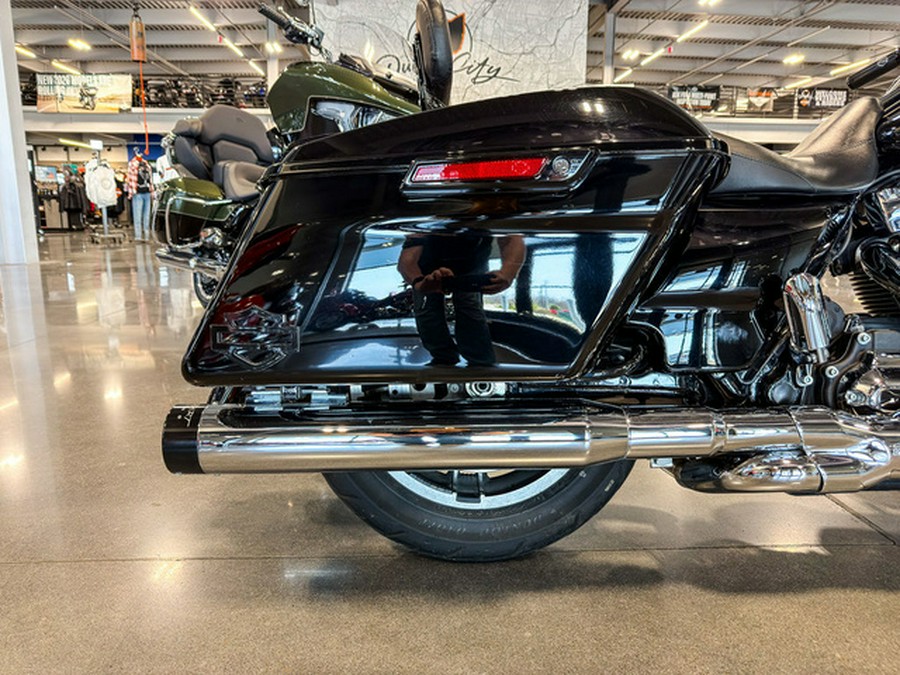 2017 Harley-Davidson FLHXS - Street Glide Special