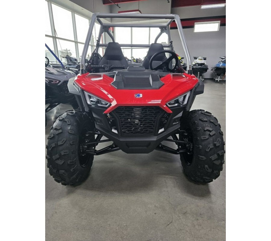 2026 Polaris RZR 200 EFI