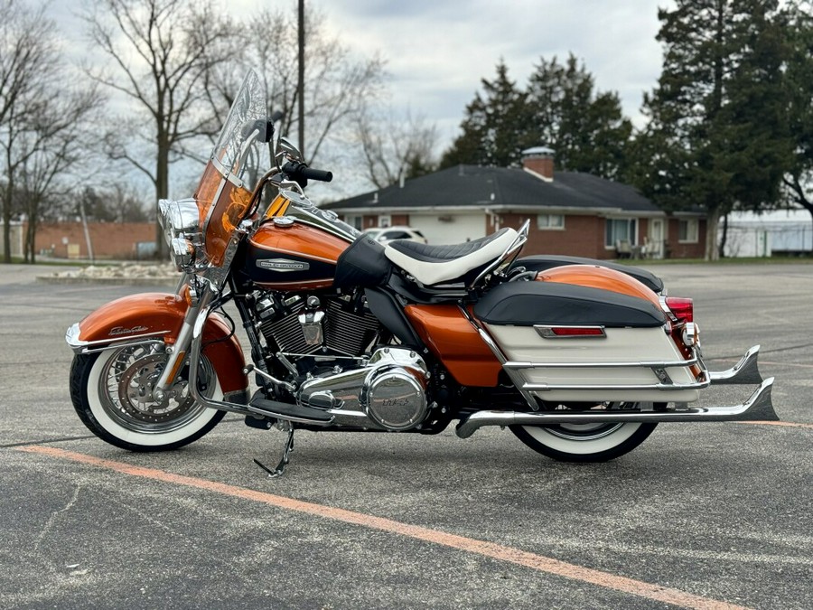 2023 Harley-Davidson Electra Glide Highway King HI-FI Orange/Birch White