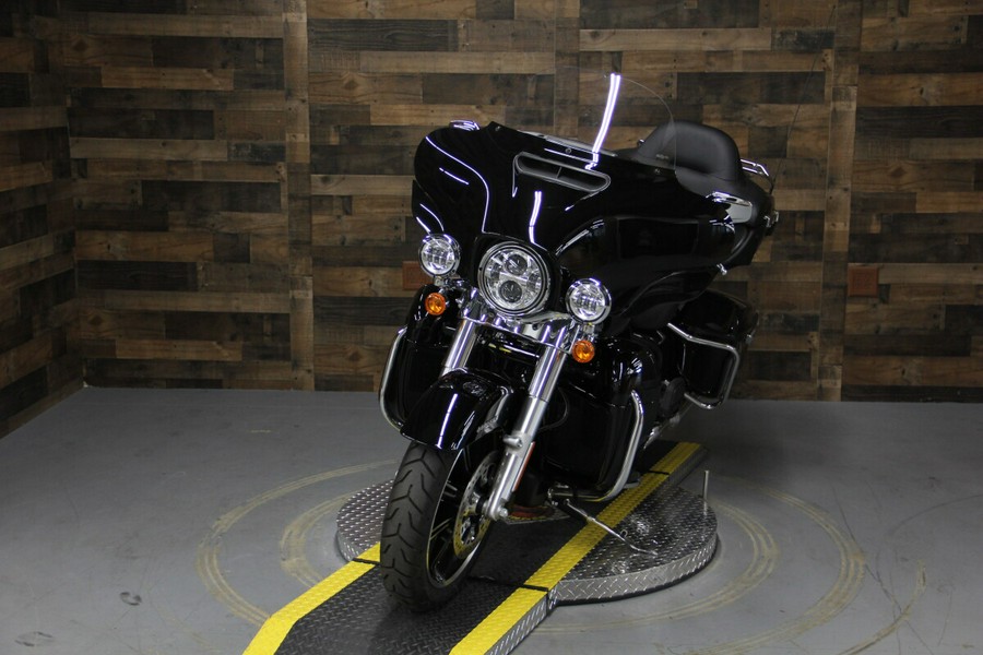 2023 Harley-Davidson Ultra Limited Black