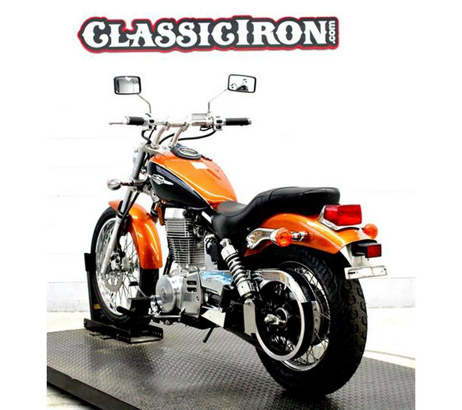 2014 Suzuki Boulevard S40