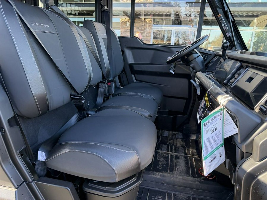 2026 Can-Am® Defender MAX Limited HD11 Dark Wildland Camo