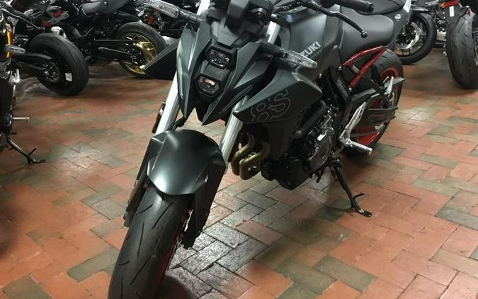 2025 Suzuki GSX-8S