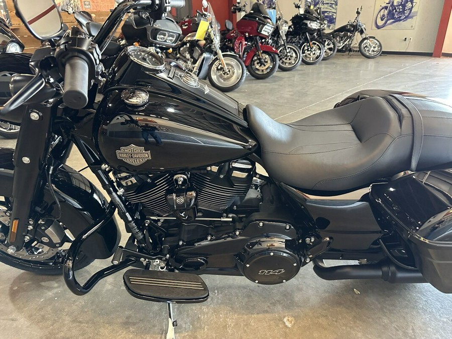 2025 Harley-Davidson® Road King™ Special FLHRXS