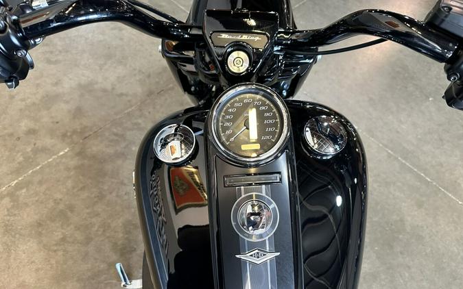 2025 Harley-Davidson® Road King™ Special FLHRXS