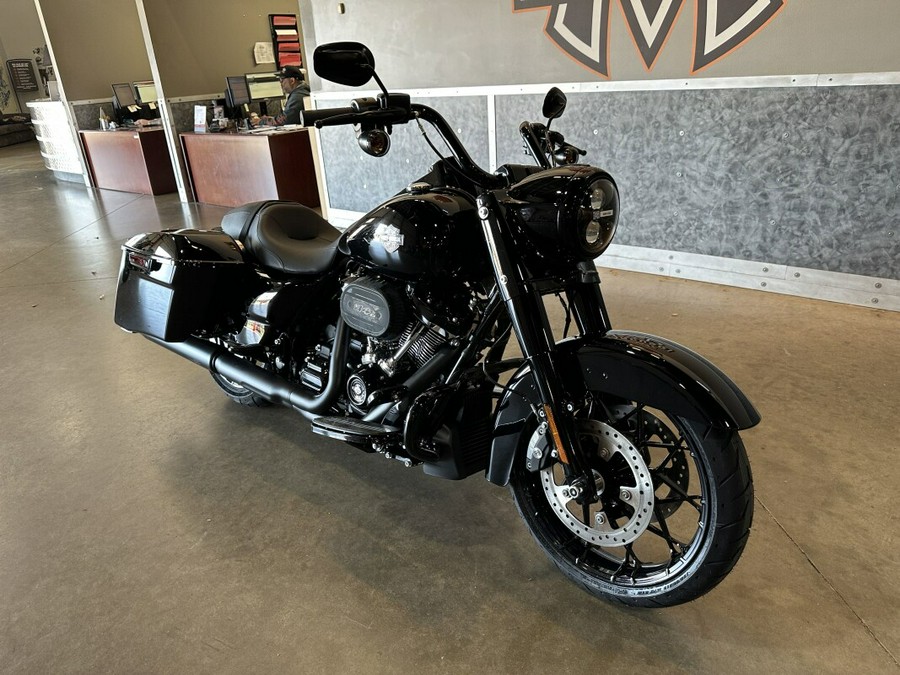 2025 Harley-Davidson® Road King™ Special FLHRXS