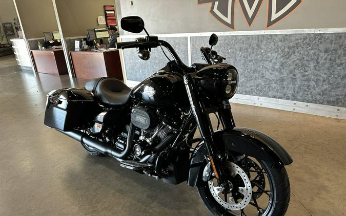 2025 Harley-Davidson® Road King™ Special FLHRXS