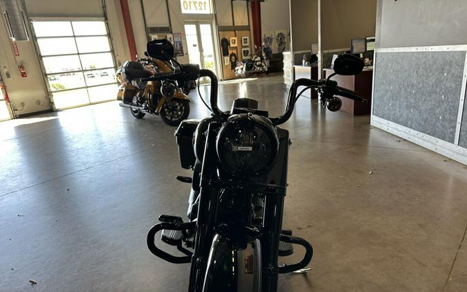 2025 Harley-Davidson® Road King™ Special FLHRXS