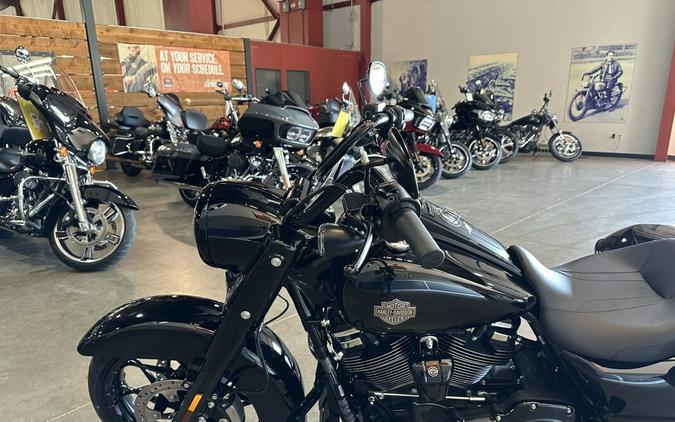 2025 Harley-Davidson® Road King™ Special FLHRXS