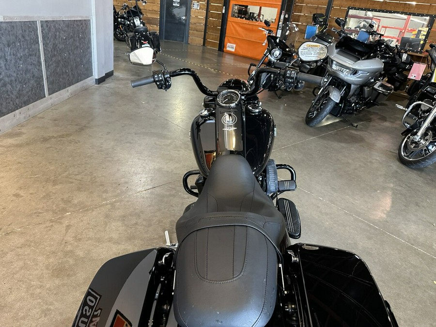 2025 Harley-Davidson® Road King™ Special FLHRXS