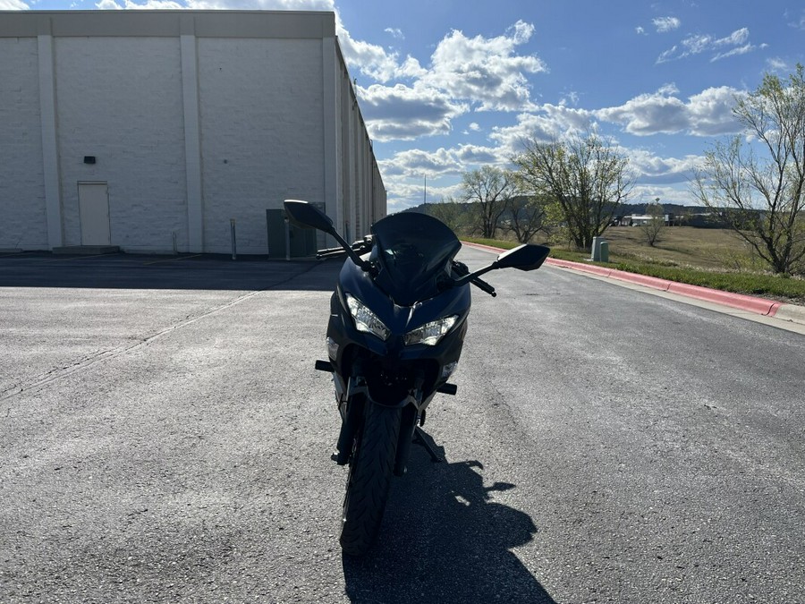 2023 Kawasaki Ninja 400