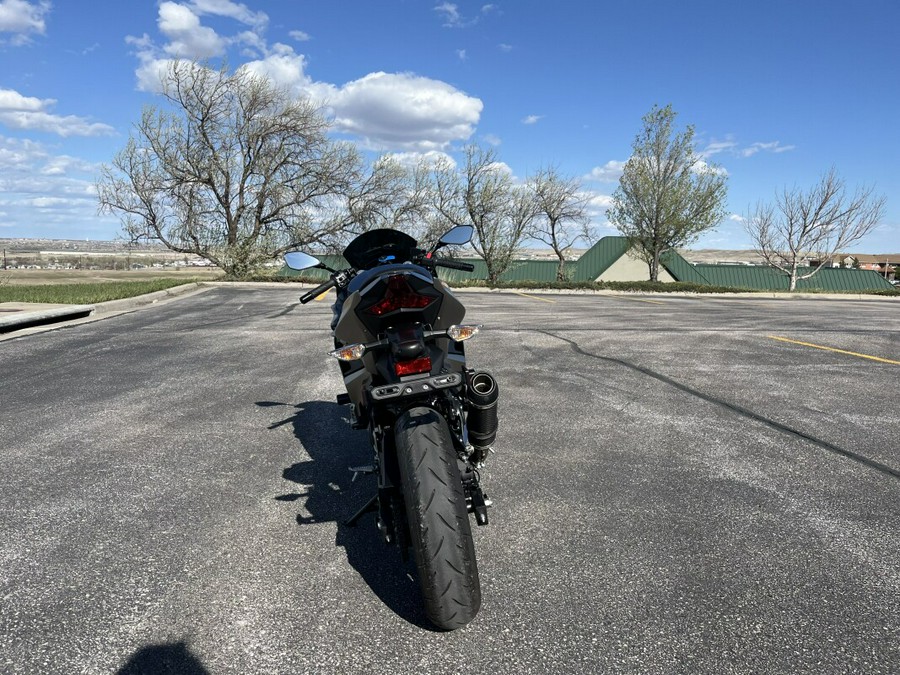 2023 Kawasaki Ninja 400